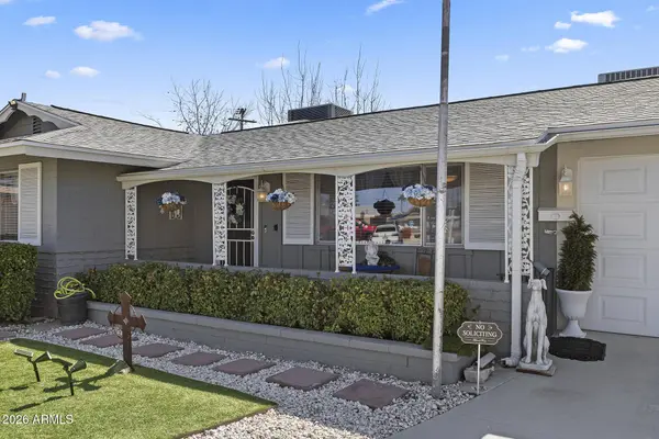 12801 N LAKE Drive, Sun City, AZ 85351