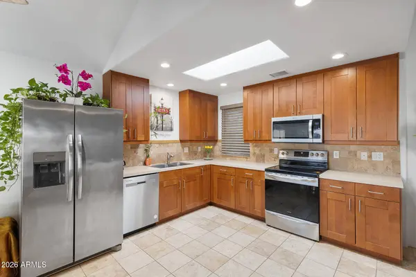 1885 E KIRKLAND Lane, Tempe, AZ 85281