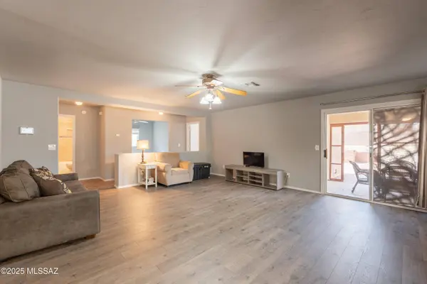 10359 E Haymarket Street, Tucson, AZ 85747