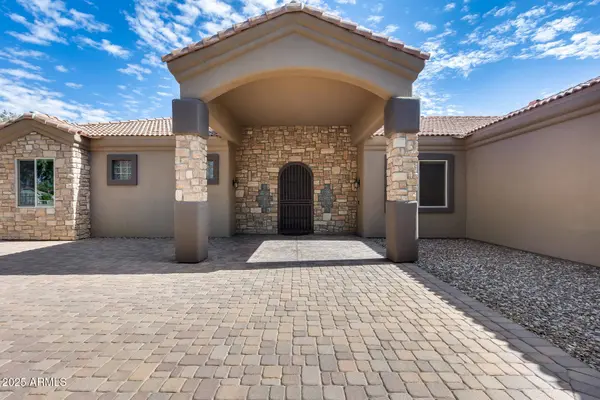 3877 E HASH KNIFE DRAW Road, San Tan Valley, AZ 85140