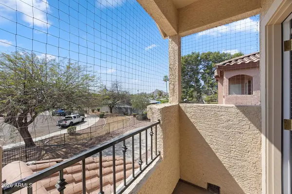 3006 E KINGS Avenue, Phoenix, AZ 85032