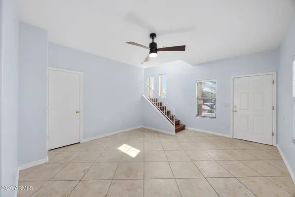 3006 E KINGS Avenue, Phoenix, AZ 85032