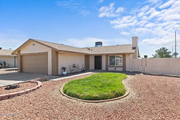 4955 W GOLDEN Lane, Glendale, AZ 85302