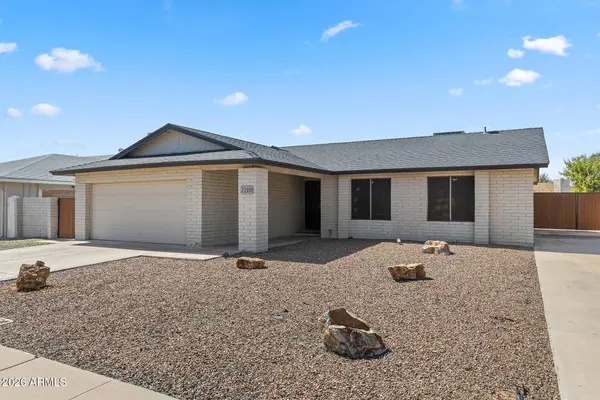 2210 E EDGEWOOD Avenue, Mesa, AZ 85204