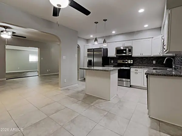 1001 W VILLA RITA Drive, Phoenix, AZ 85023