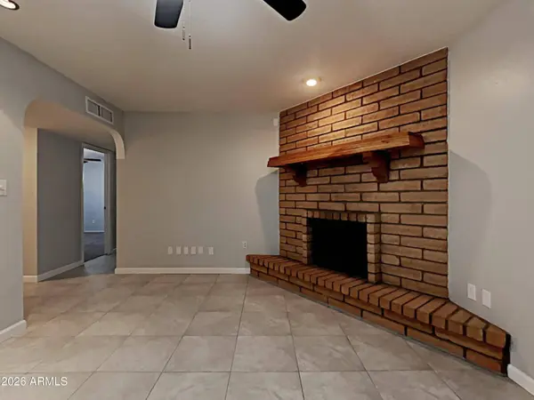 1001 W VILLA RITA Drive, Phoenix, AZ 85023