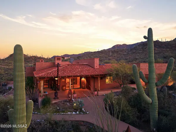 6780 W Banded Gecko Way, Tucson, AZ 85745