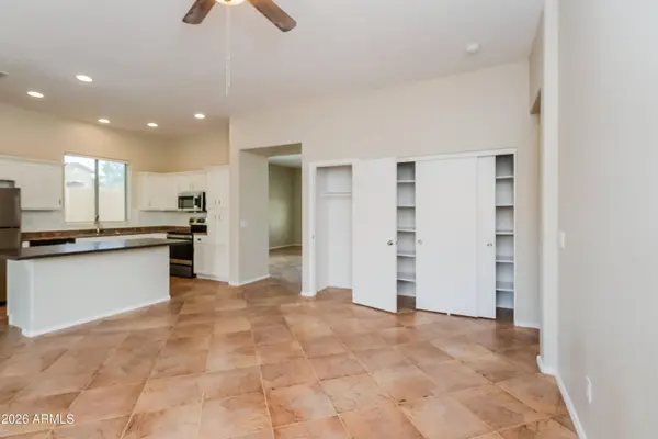 3581 W BELLE Avenue, San Tan Valley, AZ 85144