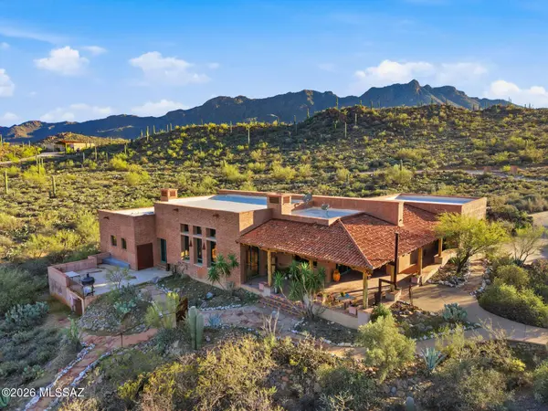 6780 W Banded Gecko Way, Tucson, AZ 85745