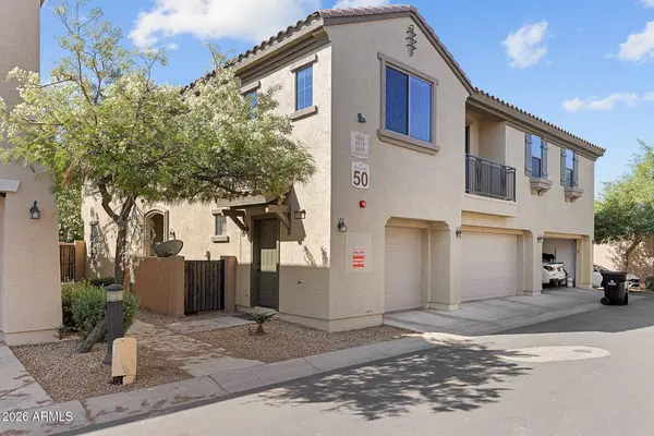 8189 W GROOM CREEK Road, Phoenix, AZ 85043