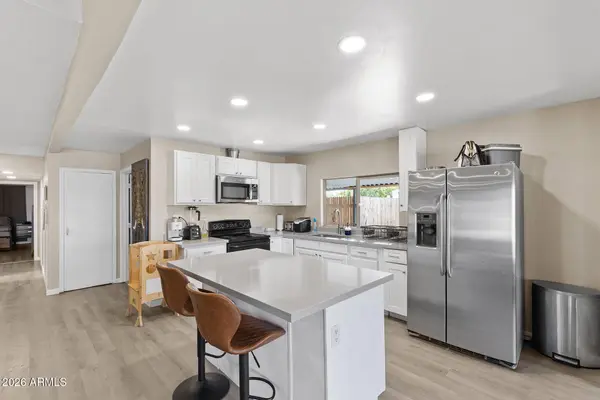 10817 W SACK Drive, Peoria, AZ 85373