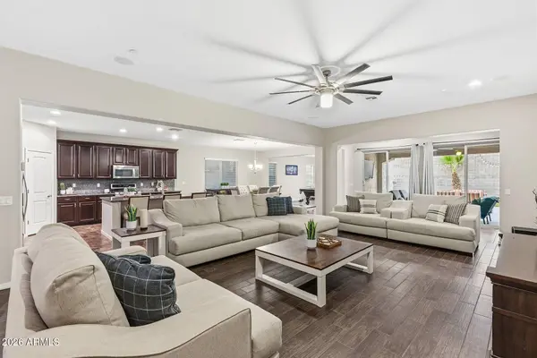 13392 W CREOSOTE Drive, Peoria, AZ 85383