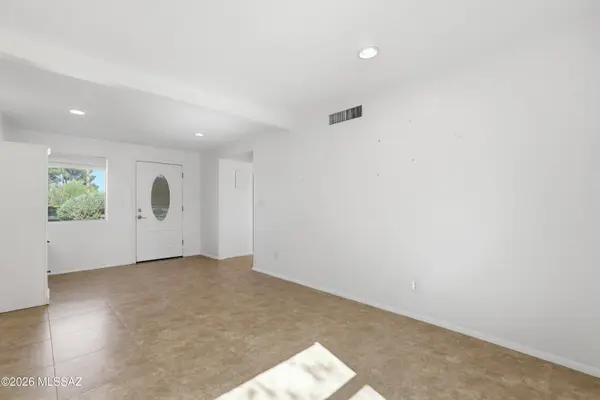 2562 N Avenida San Valle, Tucson, AZ 85715