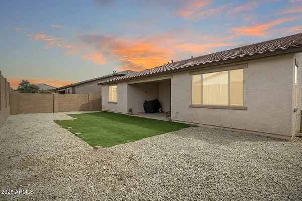 17810 W STRAIGHT ARROW Lane, Surprise, AZ 85387