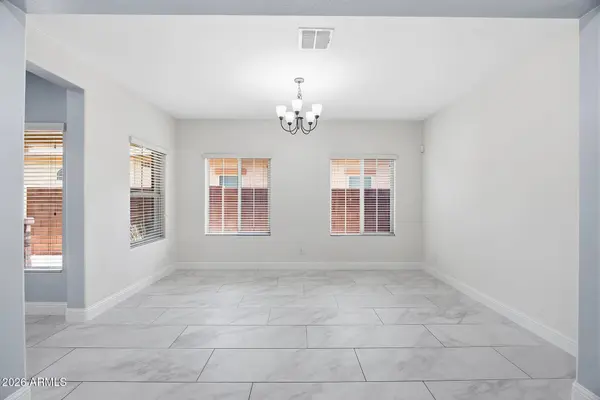 2623 E HICKORY Street, Gilbert, AZ 85298