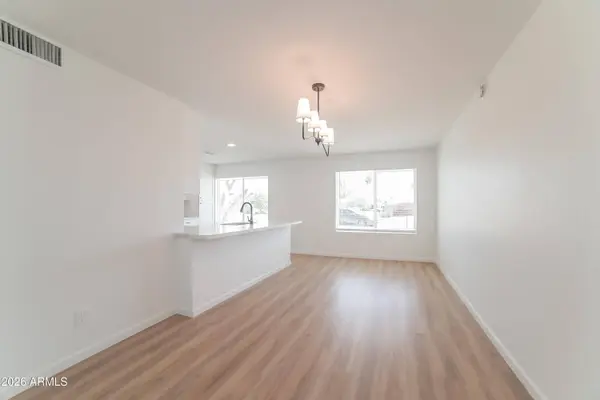 1802 W WAHALLA Lane, Phoenix, AZ 85027