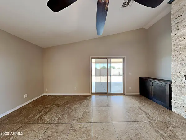5426 S 30TH Glen, Phoenix, AZ 85041