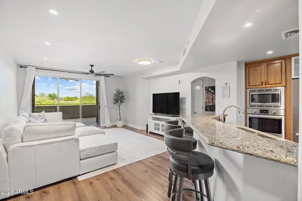 15802 N 71ST Street #215, Scottsdale, AZ 85254