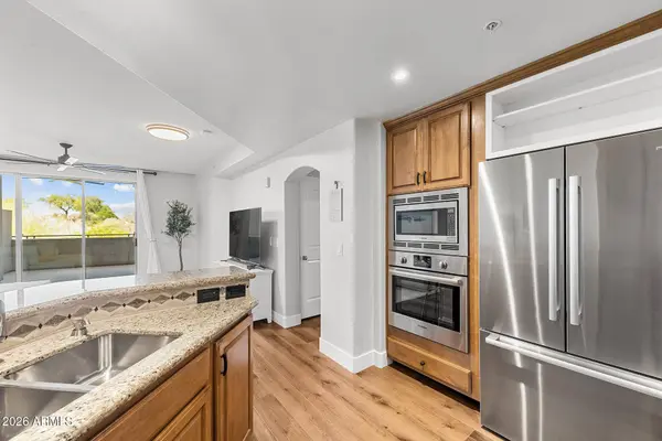 15802 N 71ST Street #215, Scottsdale, AZ 85254