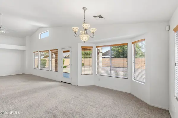 12826 W WINDROSE Drive, El Mirage, AZ 85335