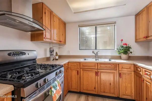 2904 KONA Trail, Flagstaff, AZ 86005