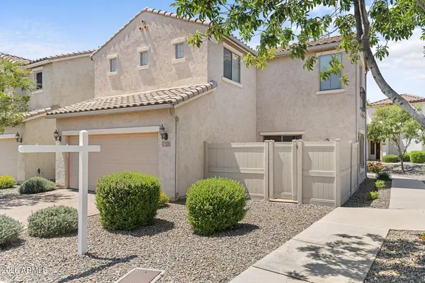 26712 N BABBLING BROOK Drive, Phoenix, AZ 85083