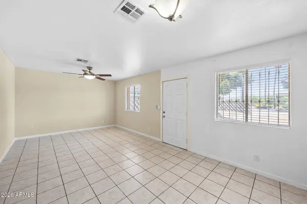 1946 E JONES Avenue, Phoenix, AZ 85040