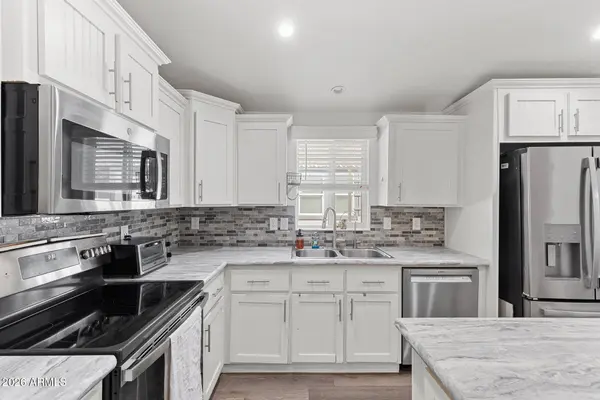 1363 N PLAZA Drive #10, Apache Junction, AZ 85120