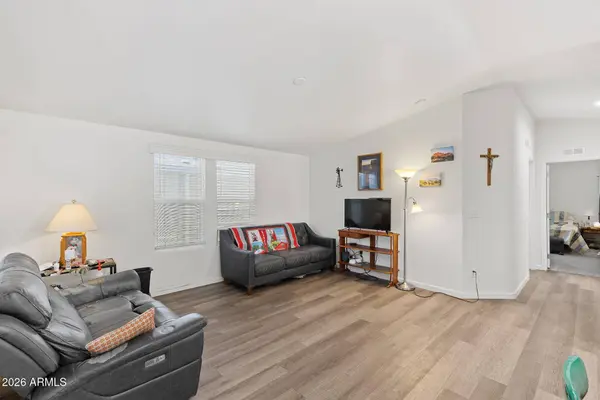 1363 N PLAZA Drive #10, Apache Junction, AZ 85120