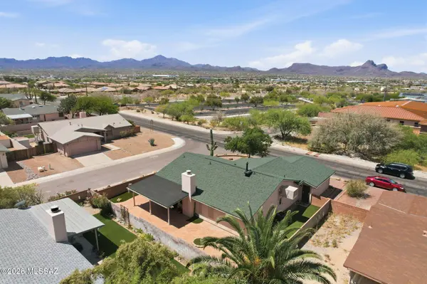 8470 N Star Grass Drive, Tucson, AZ 85742