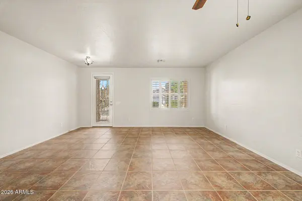 3125 W LUCIA Drive, Phoenix, AZ 85083