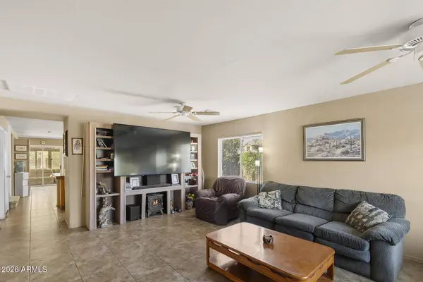 11643 W LEE Lane, Youngtown, AZ 85363