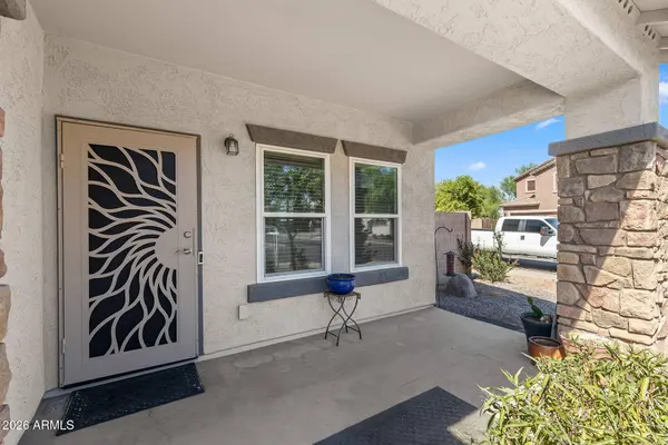 974 E SUN VALLEY FARMS Lane, San Tan Valley, AZ 85140