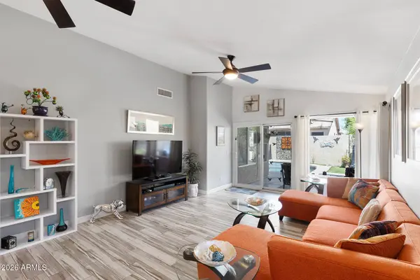 13532 W OCOTILLO Lane, Surprise, AZ 85374