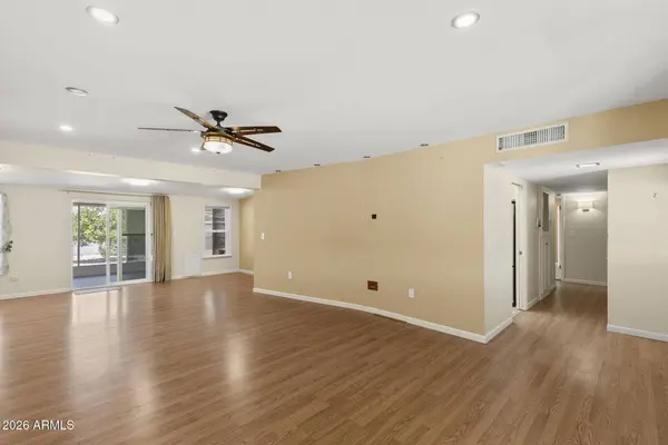 10120 W RIVIERA Drive, Sun City, AZ 85351