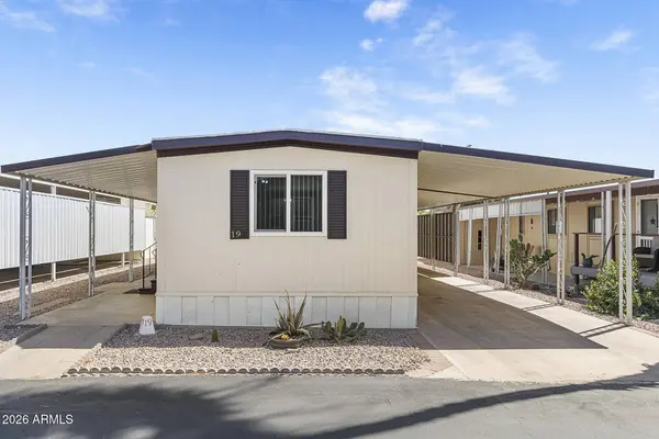 1804 W TEPEE Street, Apache Junction, AZ 85120
