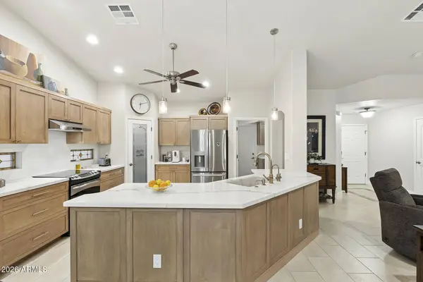 144 S LOS CIELOS Lane, Casa Grande, AZ 85194
