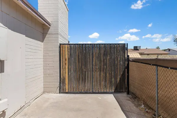 7422 W Turney Avenue, Phoenix, AZ 85033