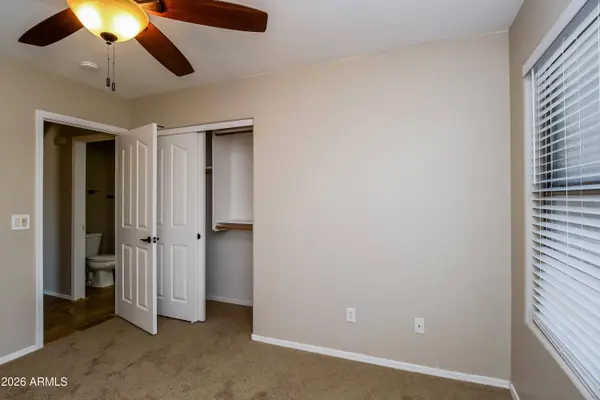 35510 N GURNSEY Trail, San Tan Valley, AZ 85143