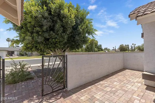 1970 E SUNBURST Lane, Tempe, AZ 85284