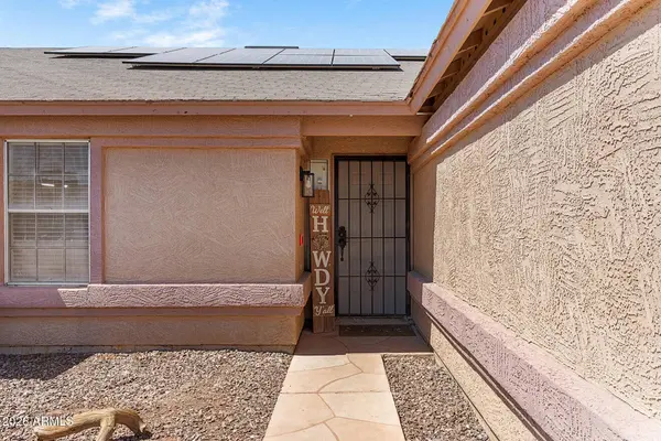 9002 W CORONADO Road, Phoenix, AZ 85037