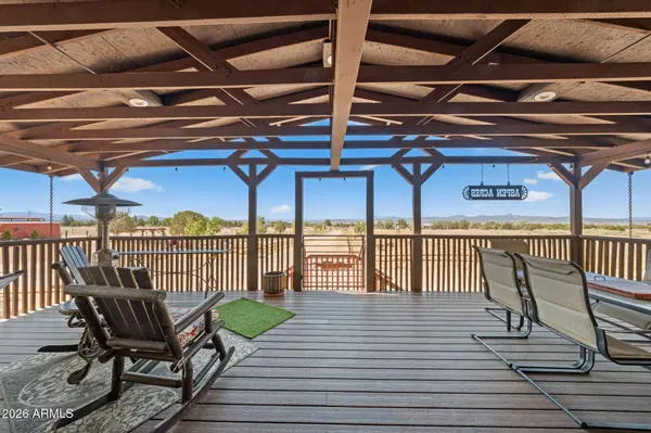 610 W VALLERI ANN Road, Paulden, AZ 86334