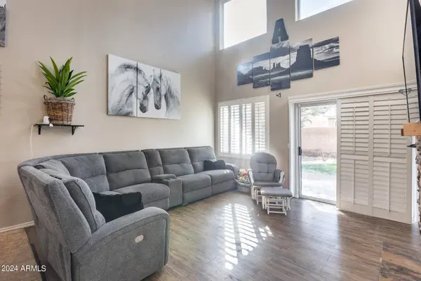 44235 W MCCLELLAND Drive, Maricopa, AZ 85138