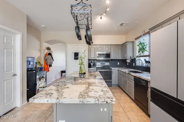 44235 W MCCLELLAND Drive, Maricopa, AZ 85138
