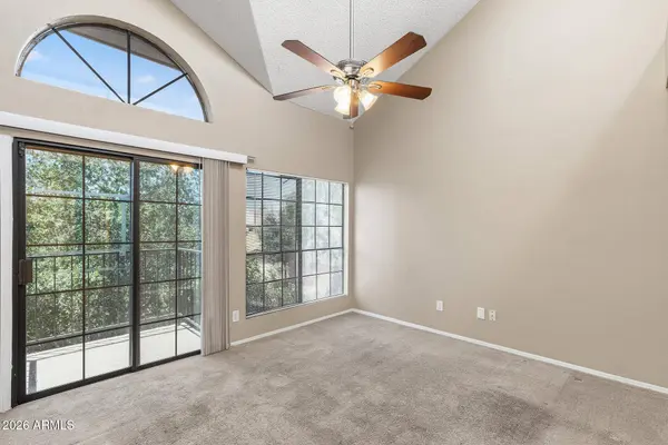 8888 N 47TH Avenue #220, Glendale, AZ 85302