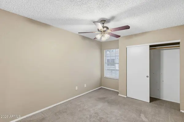 8888 N 47TH Avenue #220, Glendale, AZ 85302
