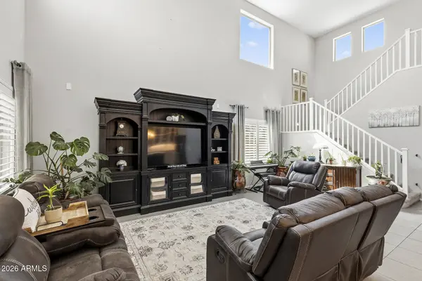 17327 W STRAIGHT ARROW Lane, Surprise, AZ 85387