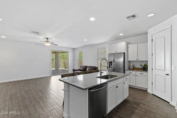 13642 W DESERT MOON Way, Peoria, AZ 85383