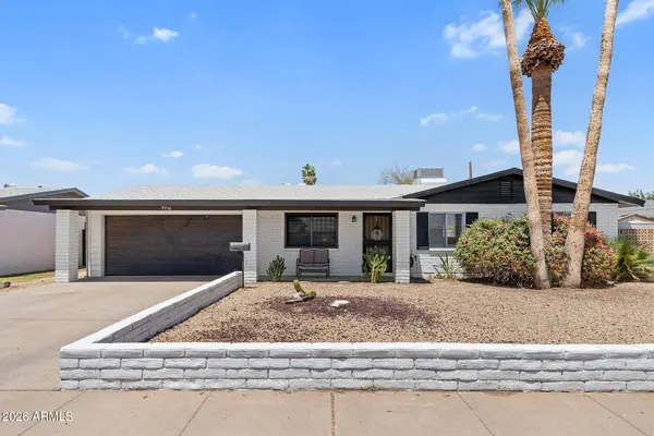 3710 W CARON Street, Phoenix, AZ 85051