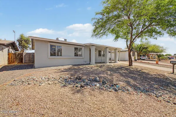 1022 W ANDERSON Drive, Phoenix, AZ 85023